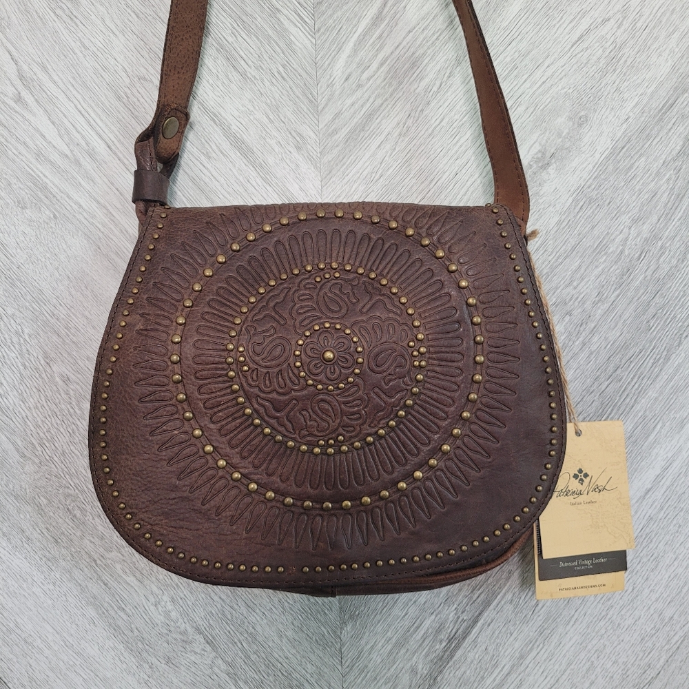 Patricia Nash Luciana Crossbody Leather Saddle Bag - Picture 4 of 16